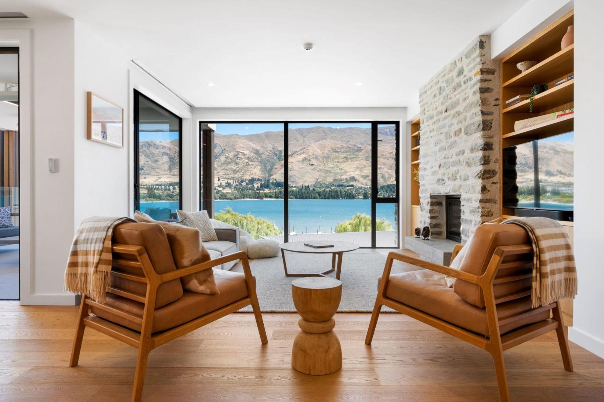Lakeside Luxury 2 Bedroom Apartment Wanaka Exterior photo