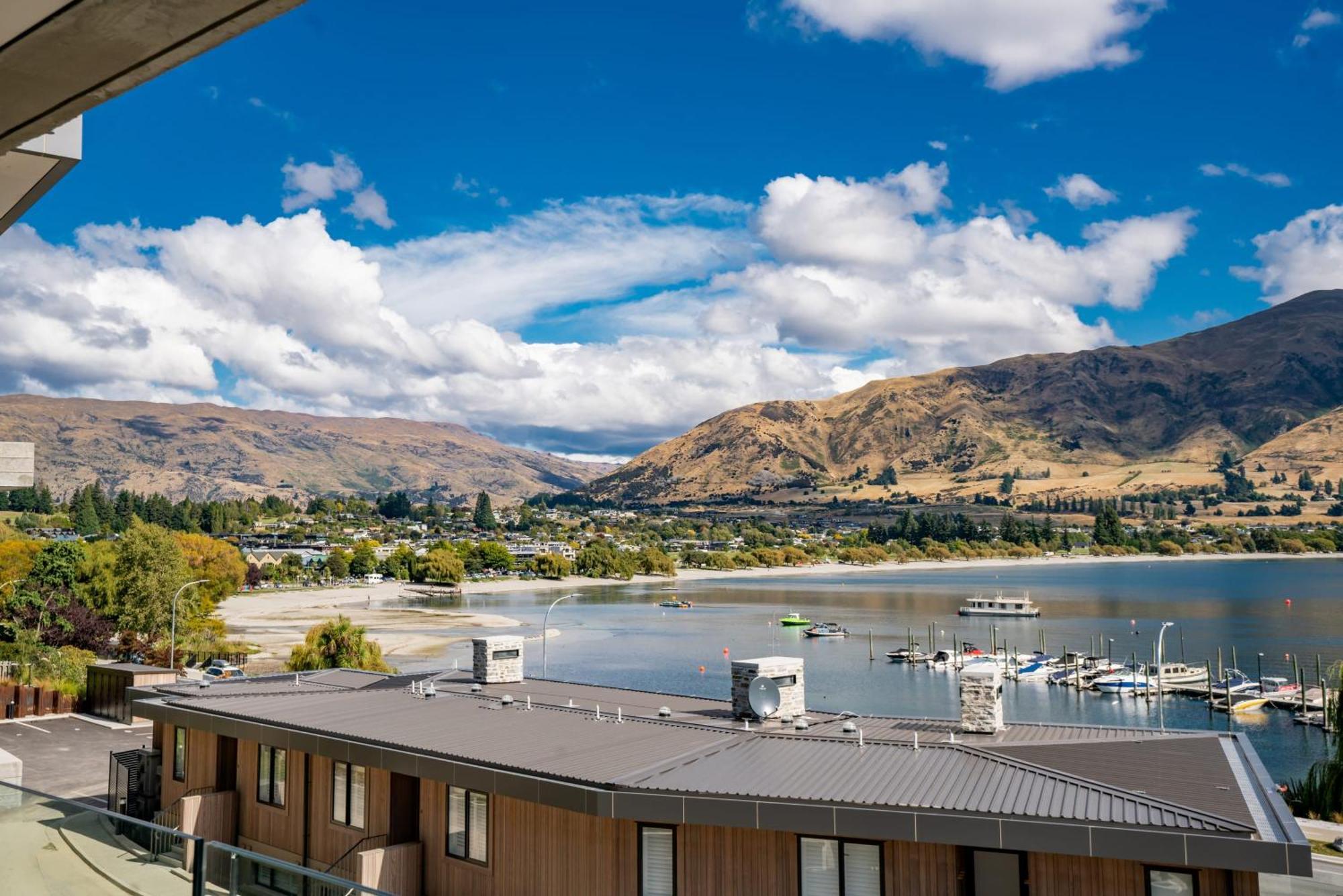 Lakeside Luxury 2 Bedroom Apartment Wanaka Exterior photo
